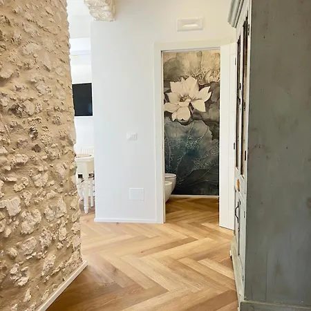 Cuore Antico - Il Monastero Sul Mare