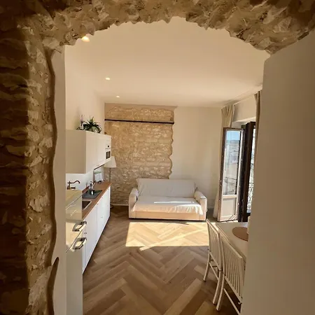 Cuore Antico - Il Monastero Sul Mare *